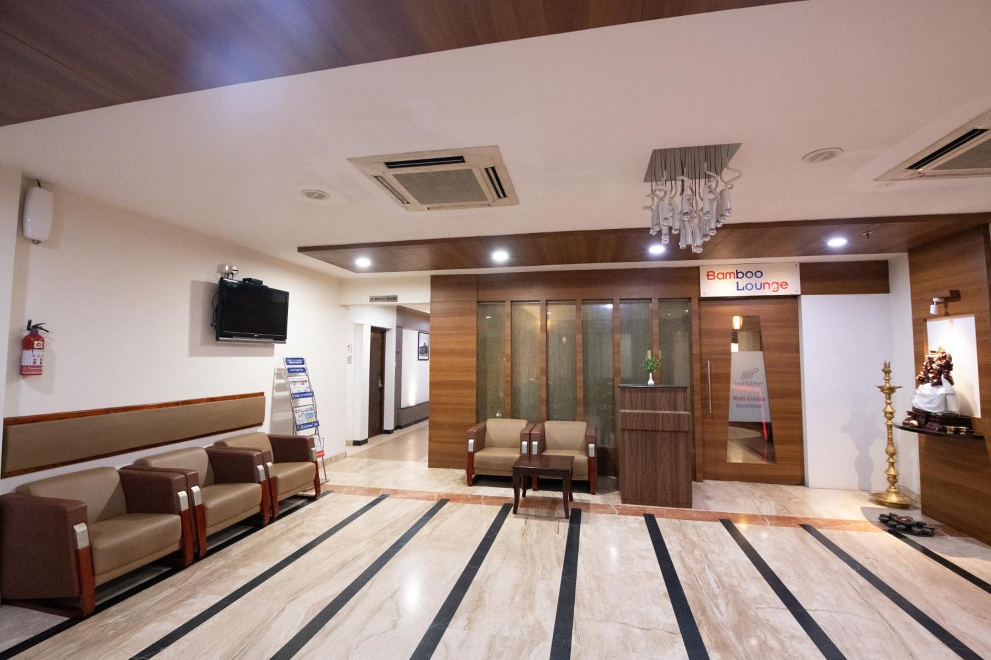 Hotel High Point Tiruchirappalli Exterior photo